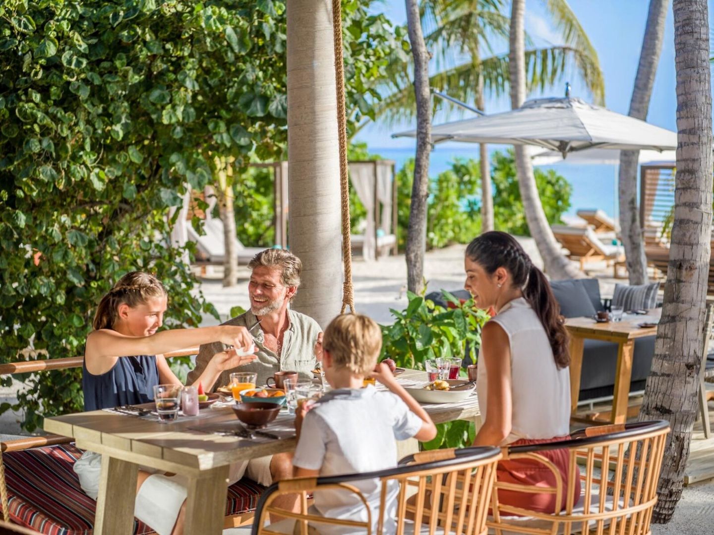 Familienurlaub InterContinental Maldives Maamunagau Resort: Familienurlaub