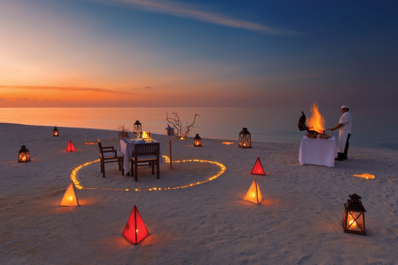 Privates Dinner am Strand Atmosphere Kanifushi Maldives: Privates Dinner am Strand