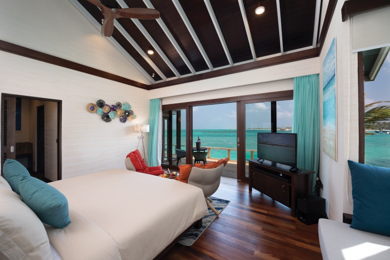 Ausblick von einer Water Villa Atmosphere Kanifushi Maldives: Ausblick von einer Water Villa