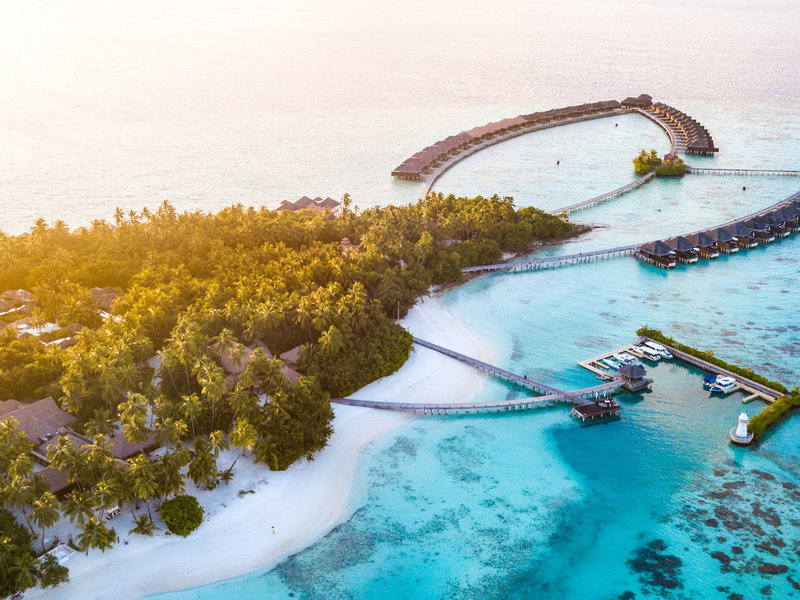 Blick über das Resort Ayada Maldives: Blick über das Resort