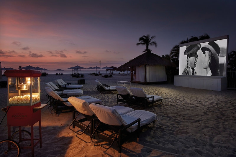 Open-Air-Kino am Strand Bucuti & Tara Beach Resort: Open-Air-Kino am Strand