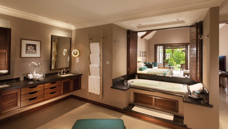 Badezimmerbeispiel Constance Lemuria Resort: Badezimmerbeispiel