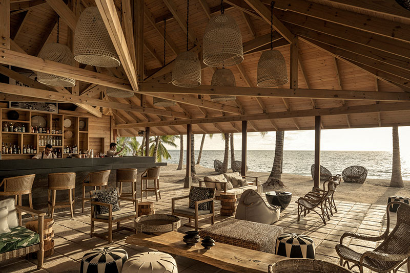 The Bar Four Seasons Resort Seychelles at Desroches Island: The Bar