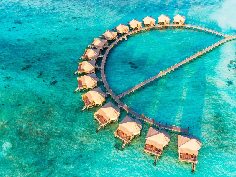 Overwater Villen Komandoo Island Resort & Spa: Overwater Villen