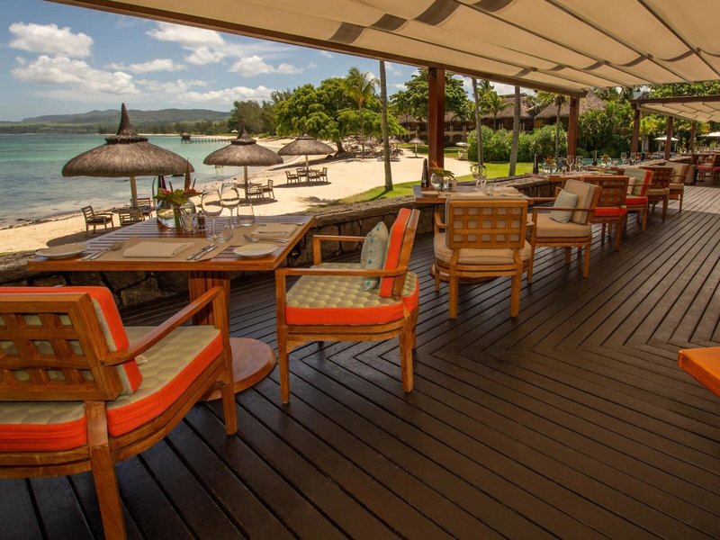 Shanti Maurice Resort & Spa: Restaurantterrasse