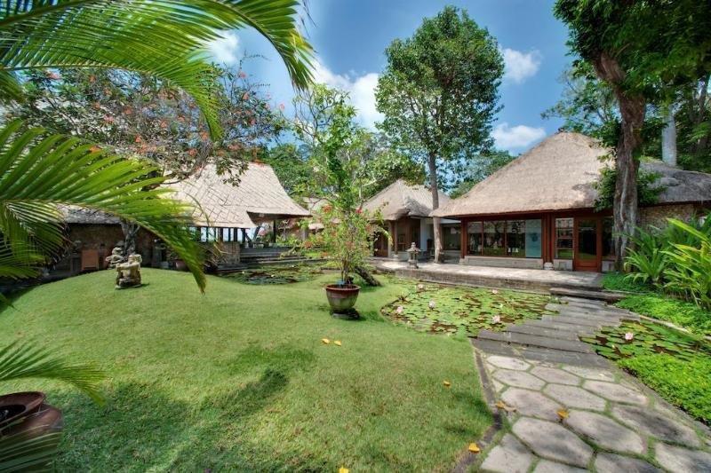 The Oberoi Beach Resort Bali: Außenansicht