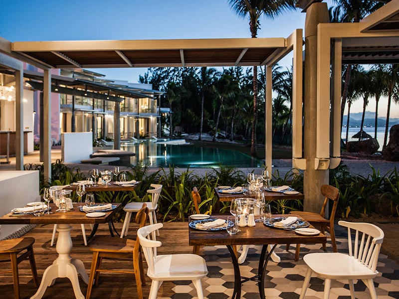 Victoria for 2 Beachcomber Resort & Spa: Restaurant Morris Beef am Abend
