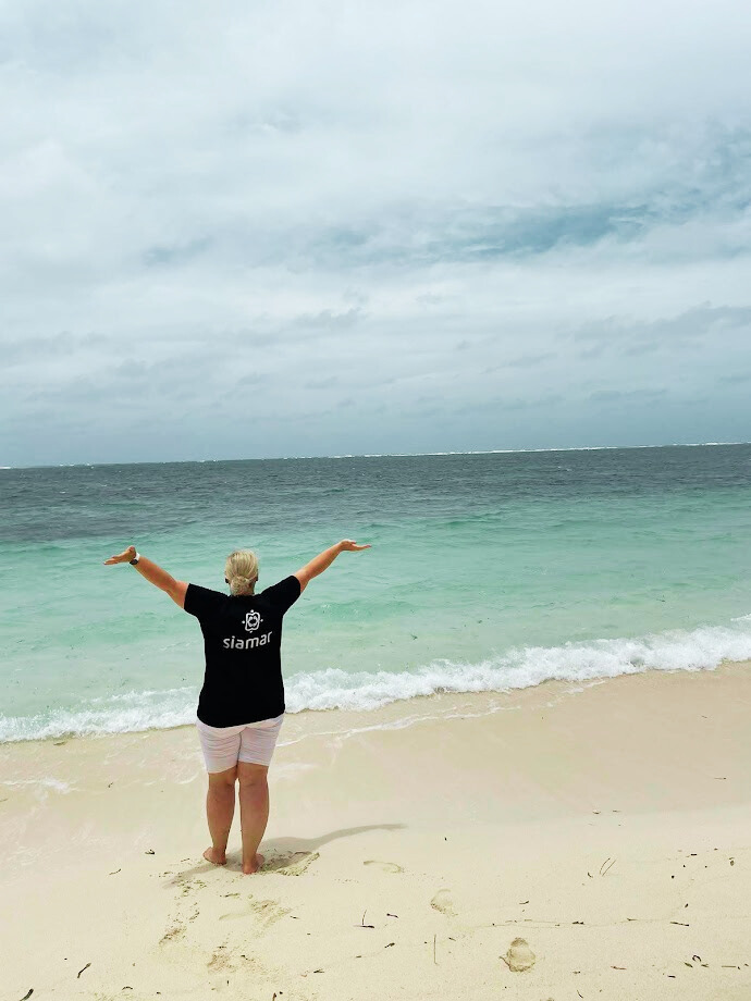 Meike Schulze auf Desroches Island Meike Schulze auf Desroches Island