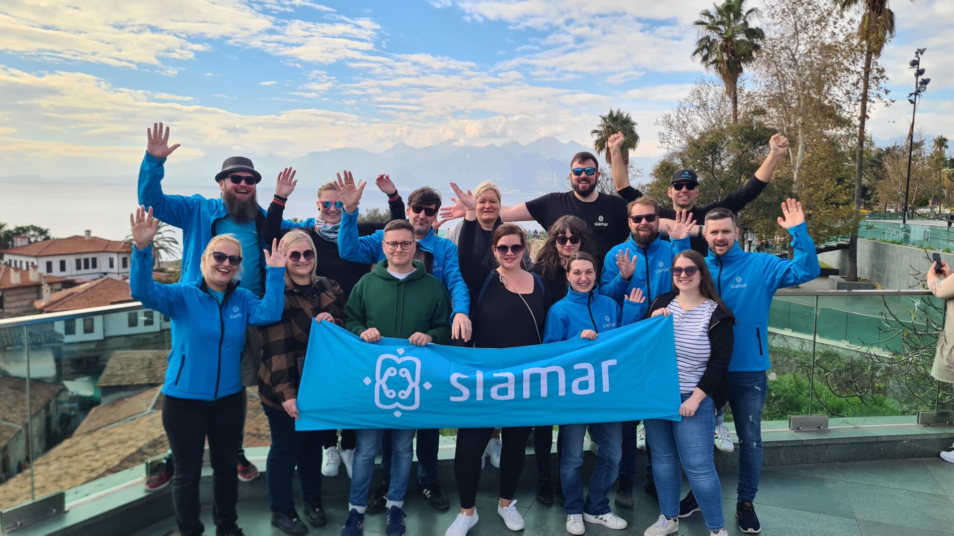 Siamar-Team über Antalya Siamar im Land der Granatäpfel: Siamar-Team über Antalya