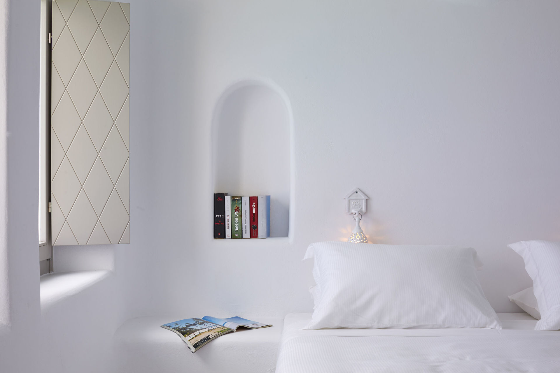 skyfall-suites_53446037544cf1b7f57f4b Skyfall Suites: skyfall-suites_53446037544cf1b7f57f4b