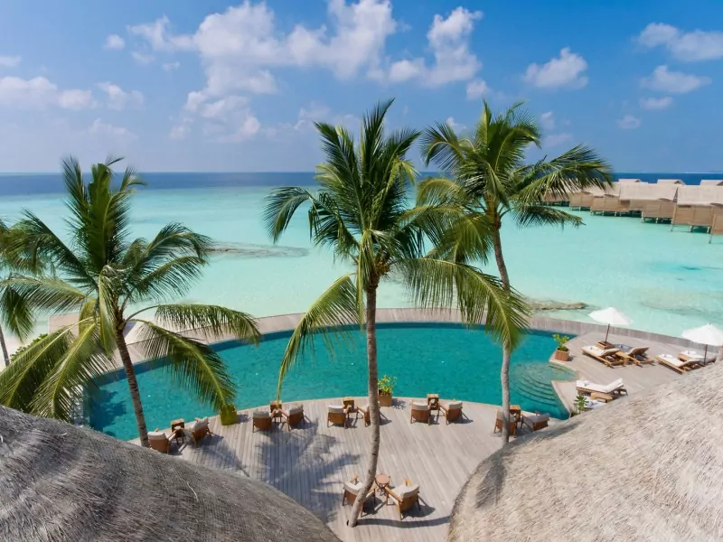 Milaidhoo Island, Malediven: milaidhoo_island-malediven-pool_meer